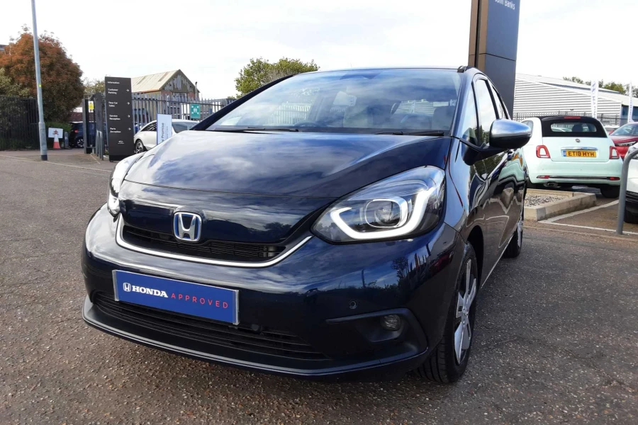Vehicle Image - 3