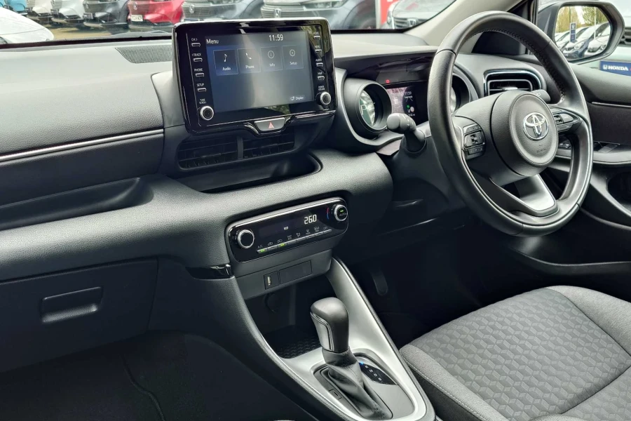 Vehicle Image - 1