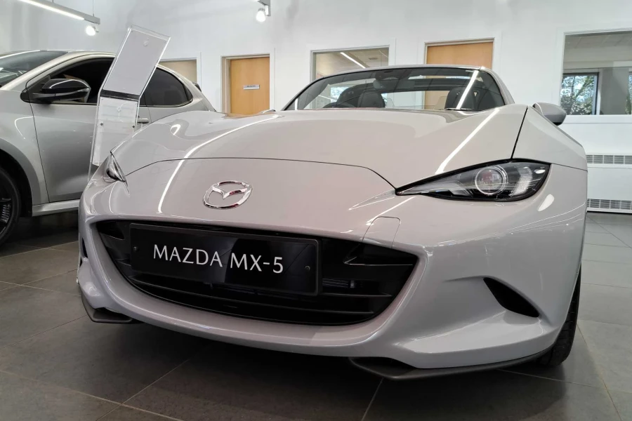 Vehicle Image - 1