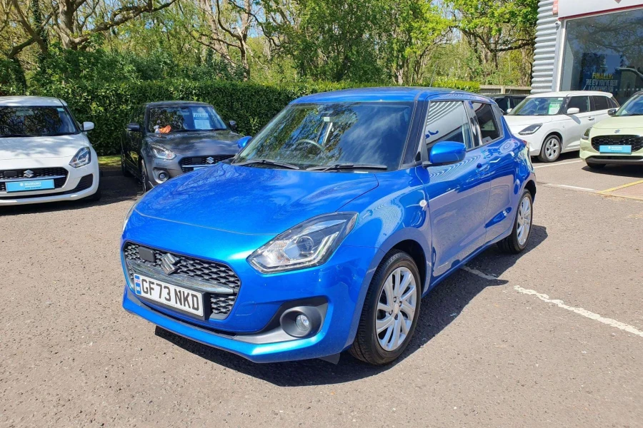 Vehicle Image - 2