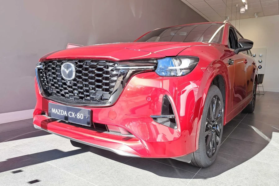 Vehicle Image - 1