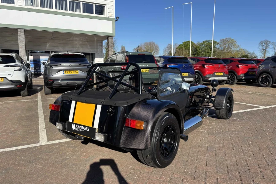 Vehicle Image - 3