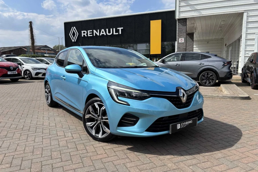 Vehicle Image - 0