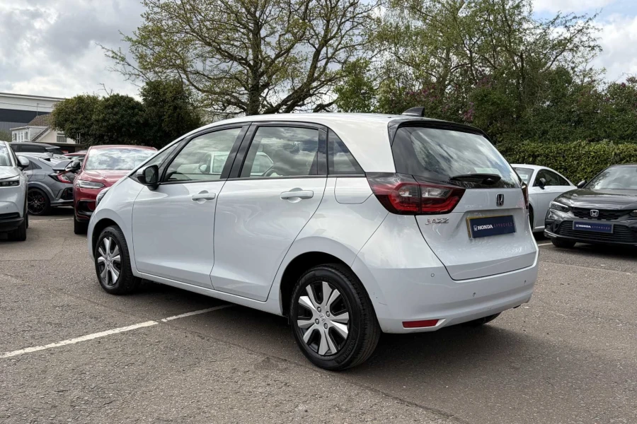 Vehicle Image - 2