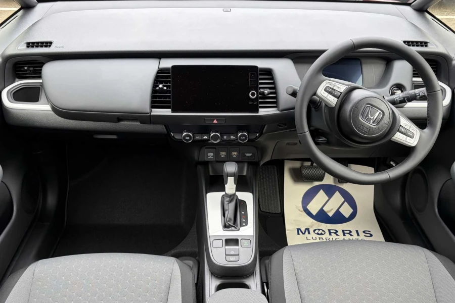 Vehicle Image - 3
