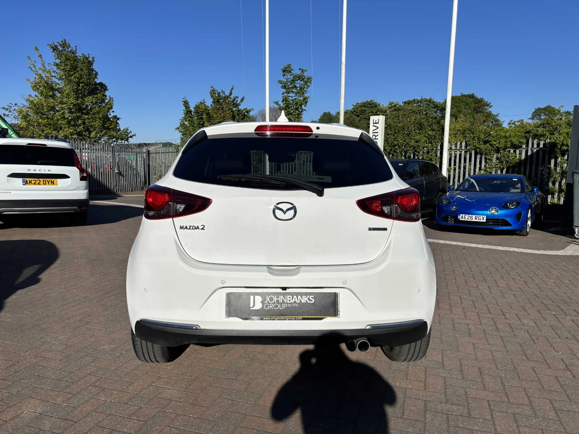 Vehicle image 3