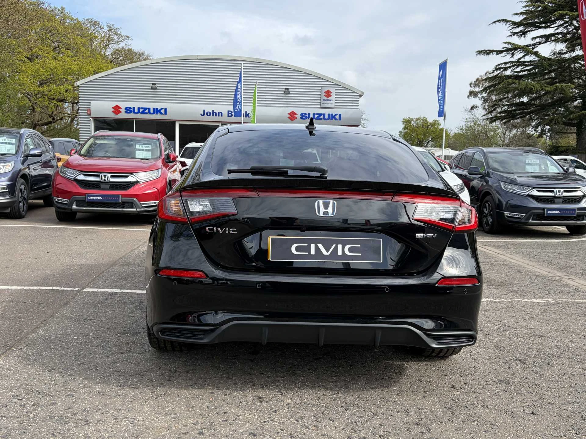 Vehicle image 7