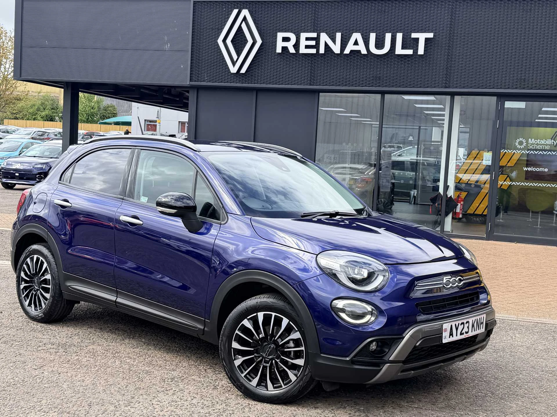 Vehicle image 1