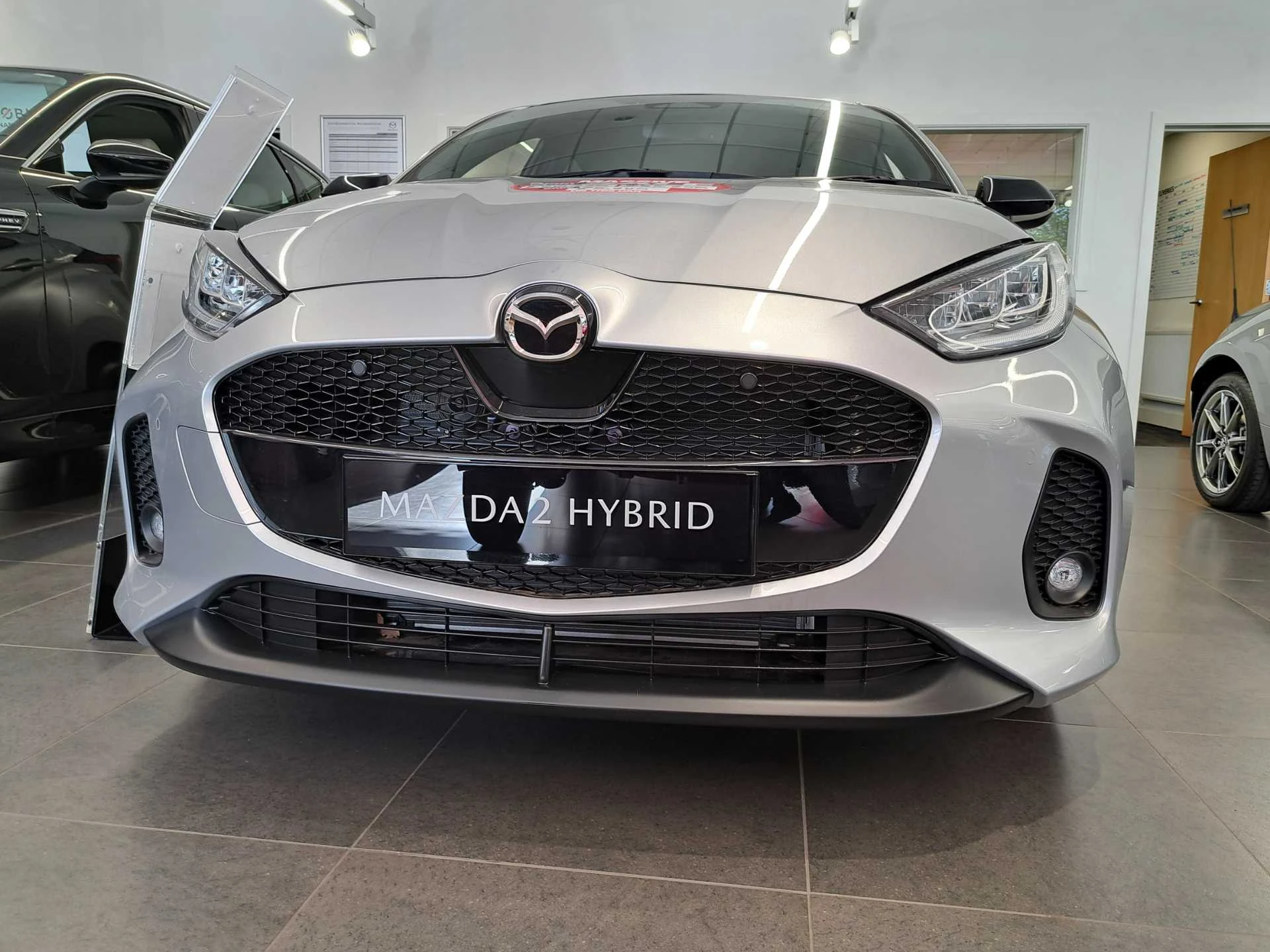 Vehicle image 2