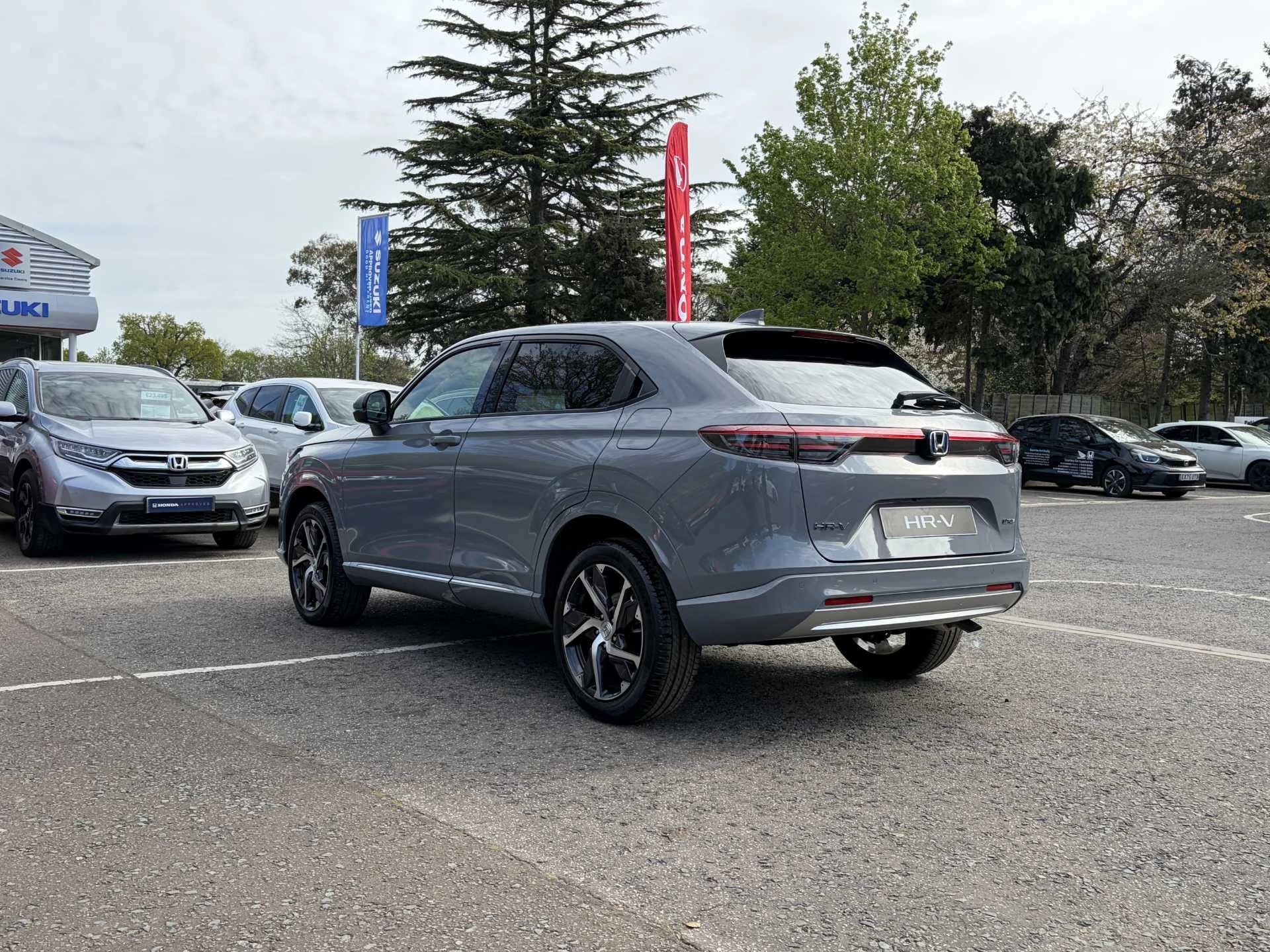 Vehicle image 3