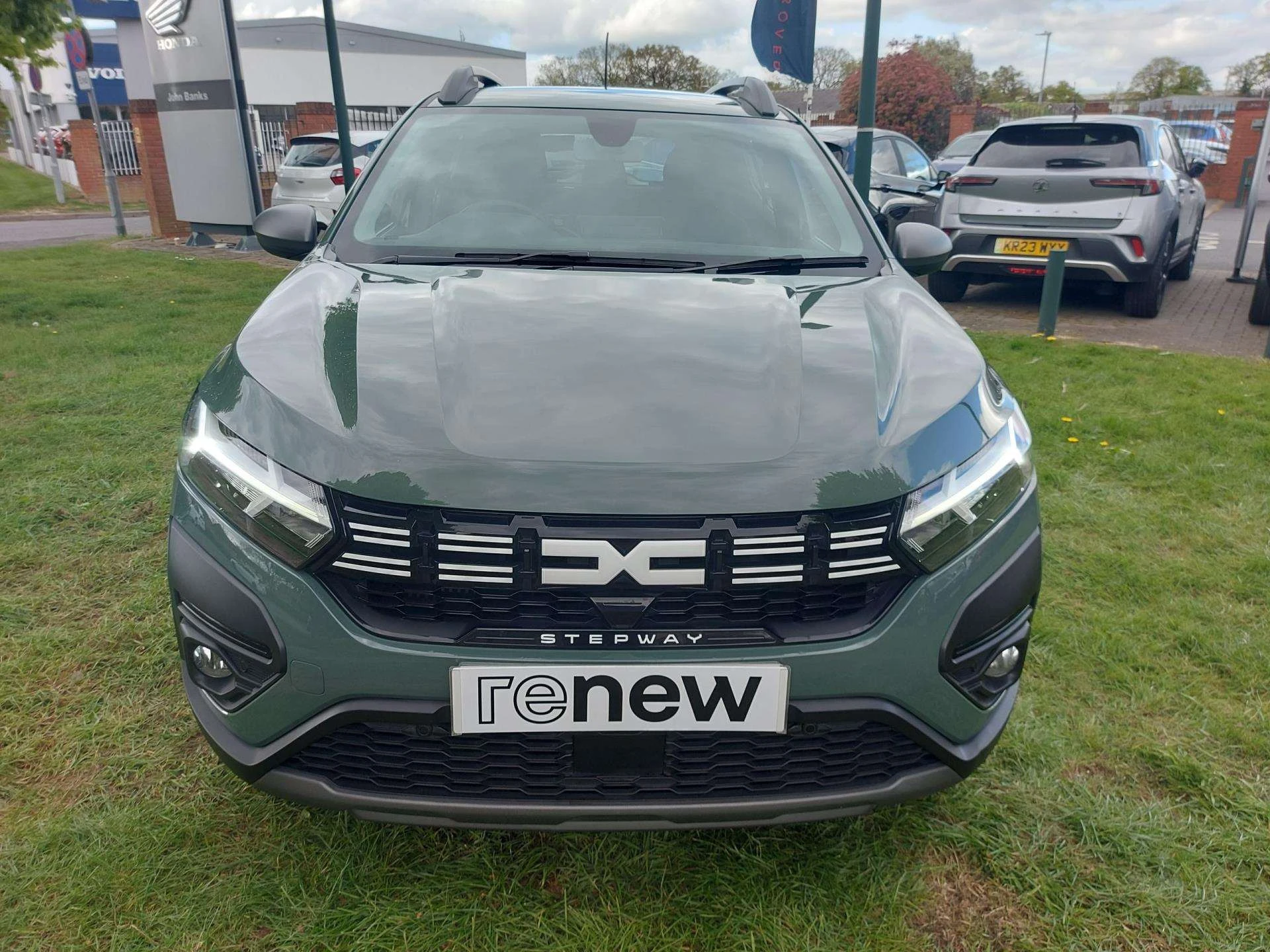 Vehicle image 2