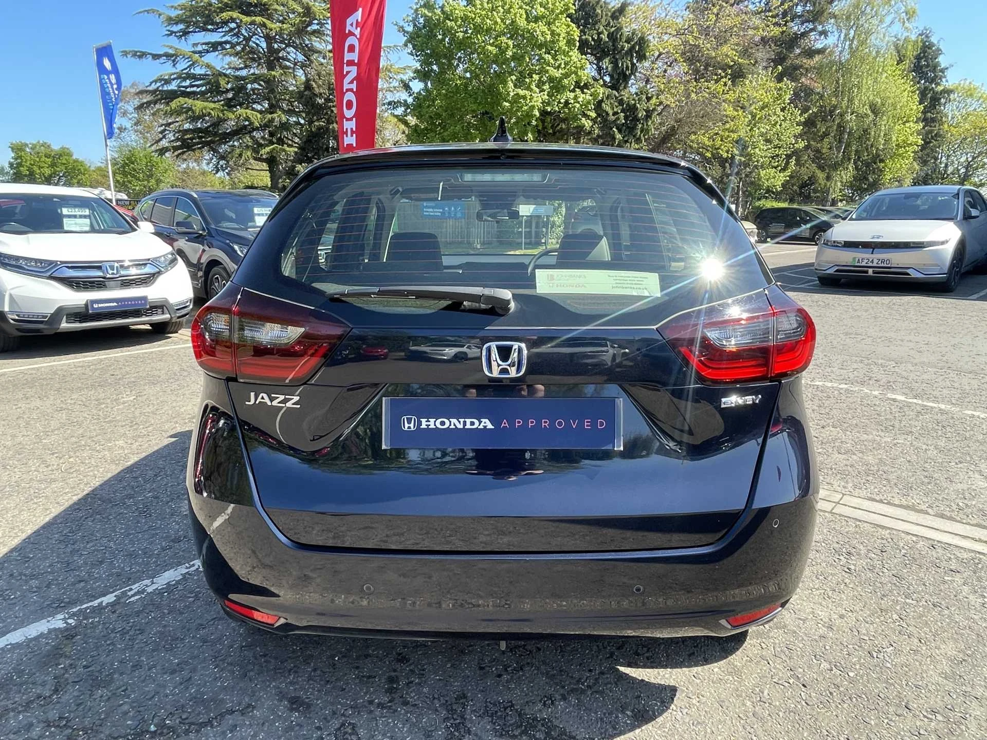 Vehicle image 7