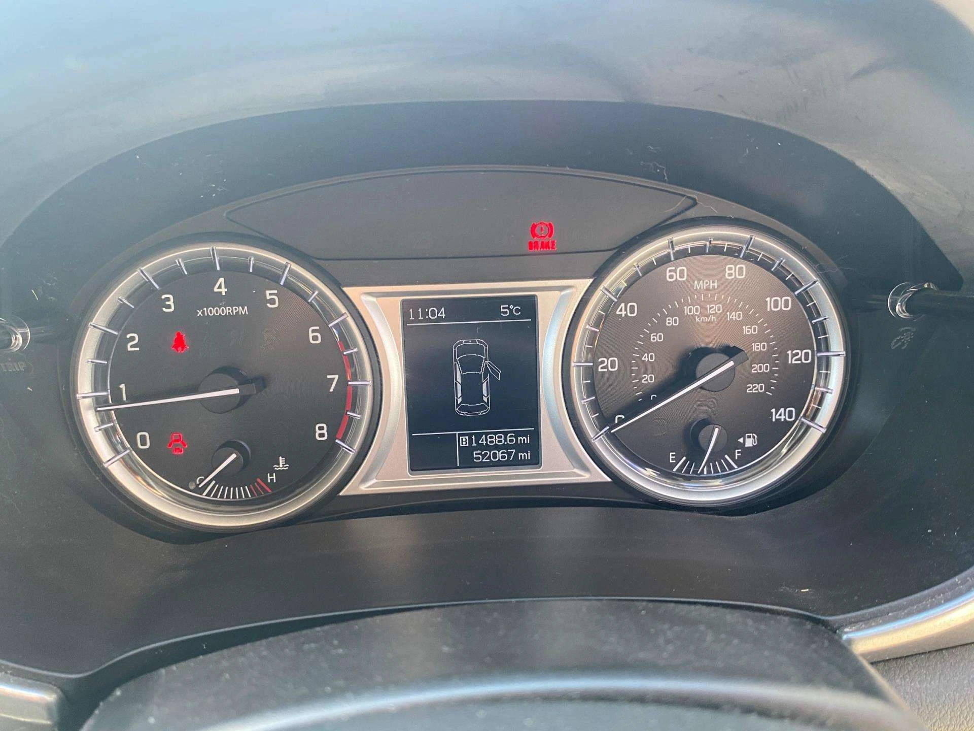 Vehicle image 7