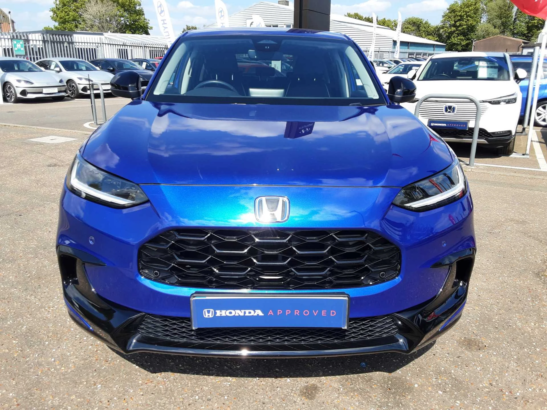 Vehicle image 3