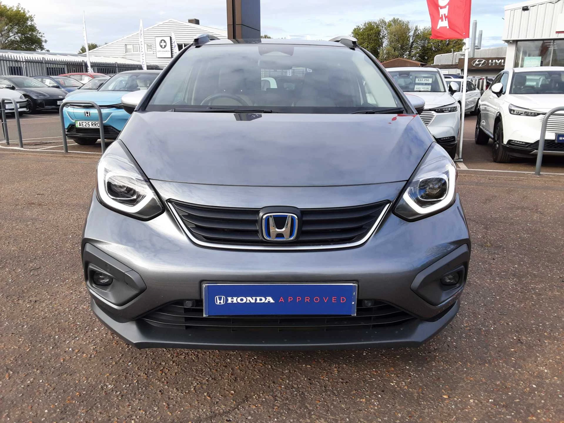 Vehicle image 3