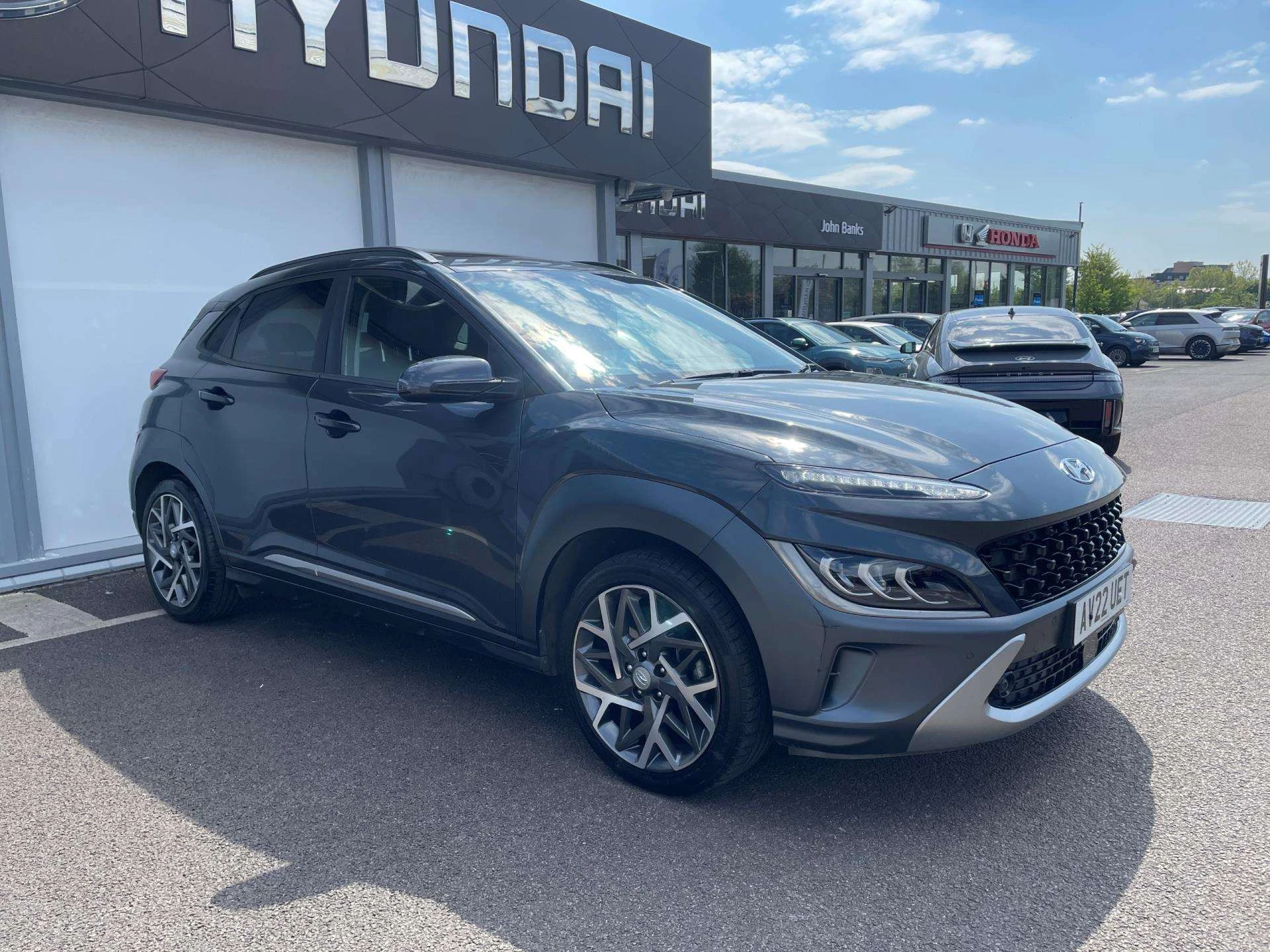 Vehicle image 5