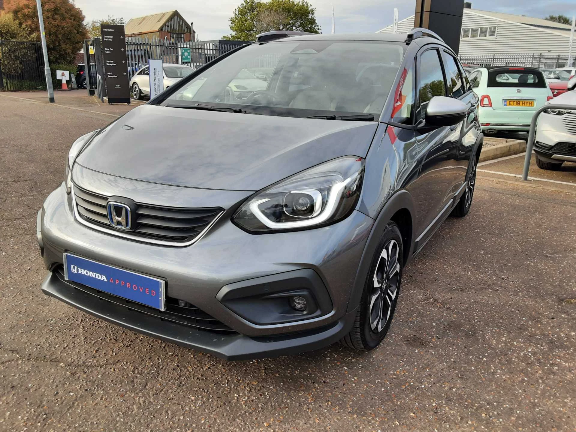 Vehicle image 4