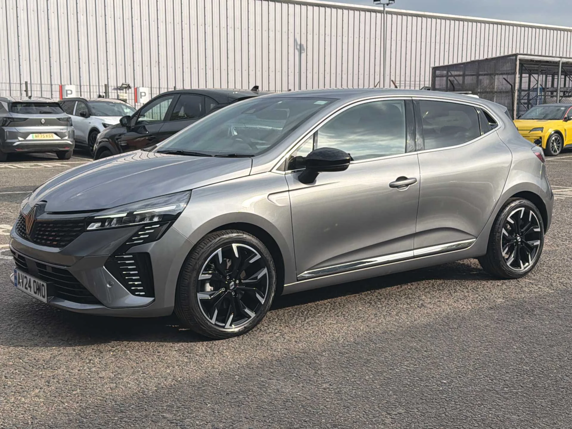 Vehicle image 2