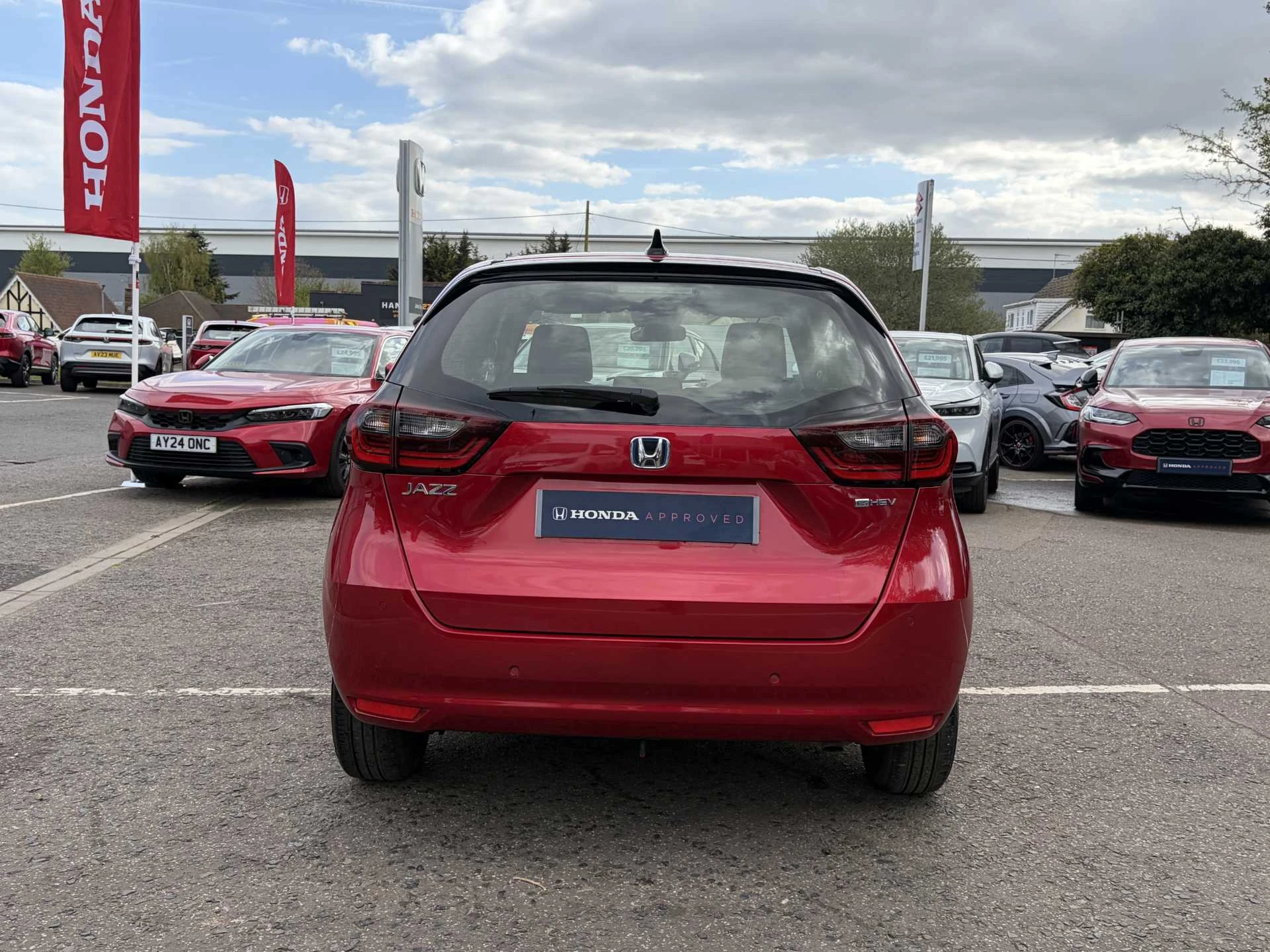 Vehicle image 7