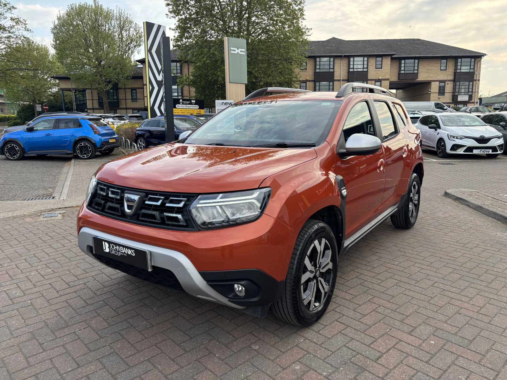 Vehicle image 7