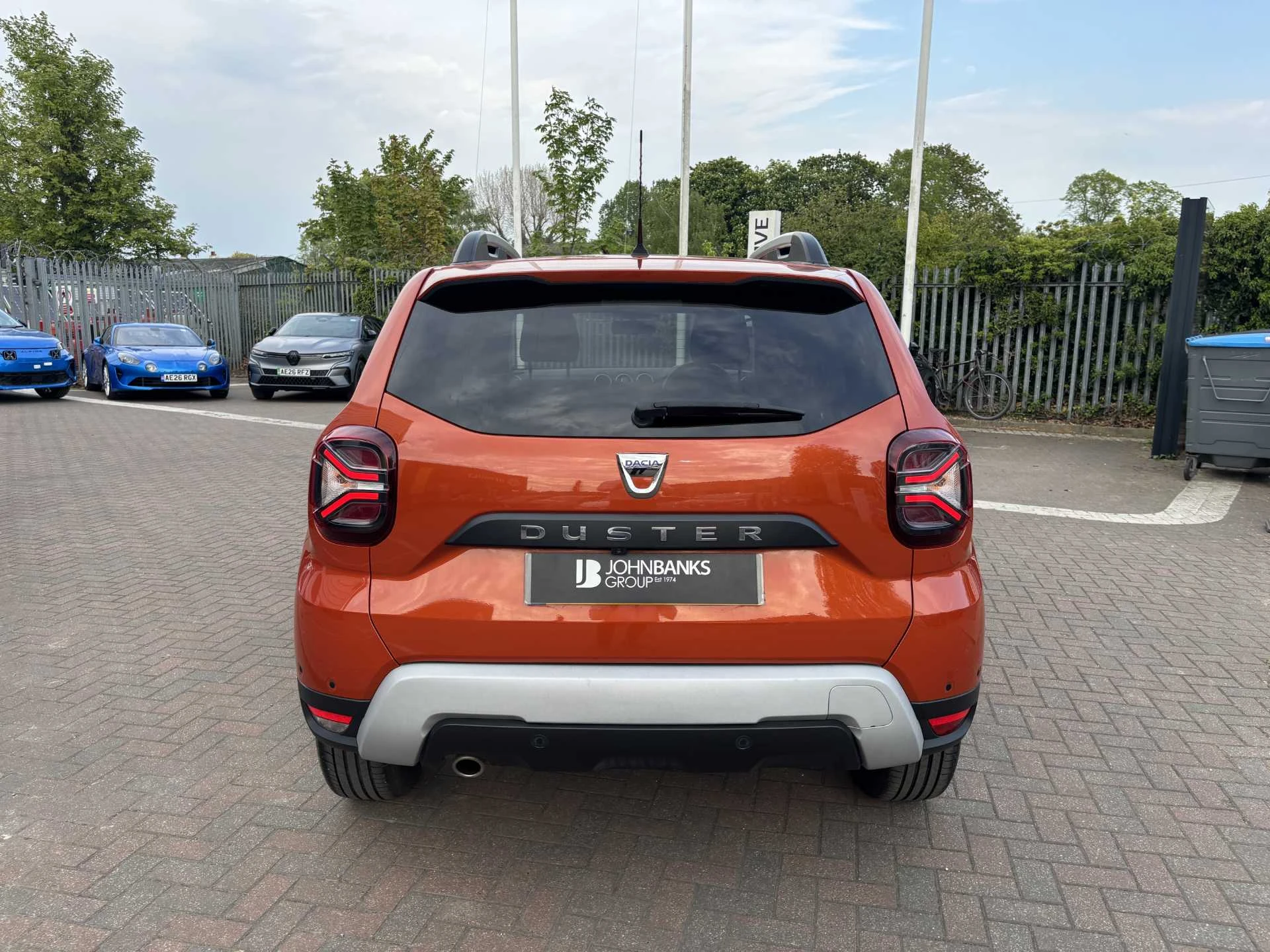 Vehicle image 3