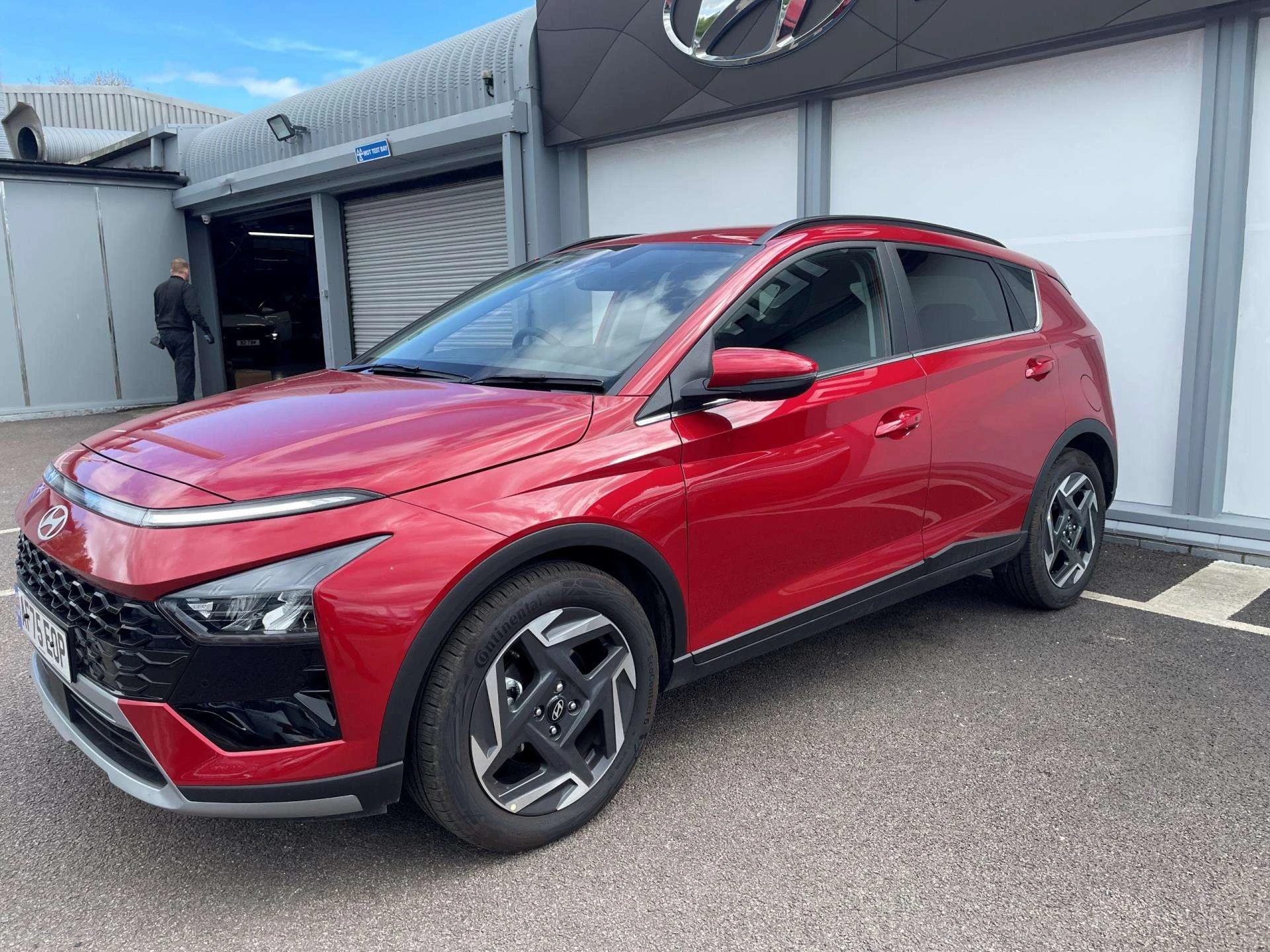 Vehicle image 6