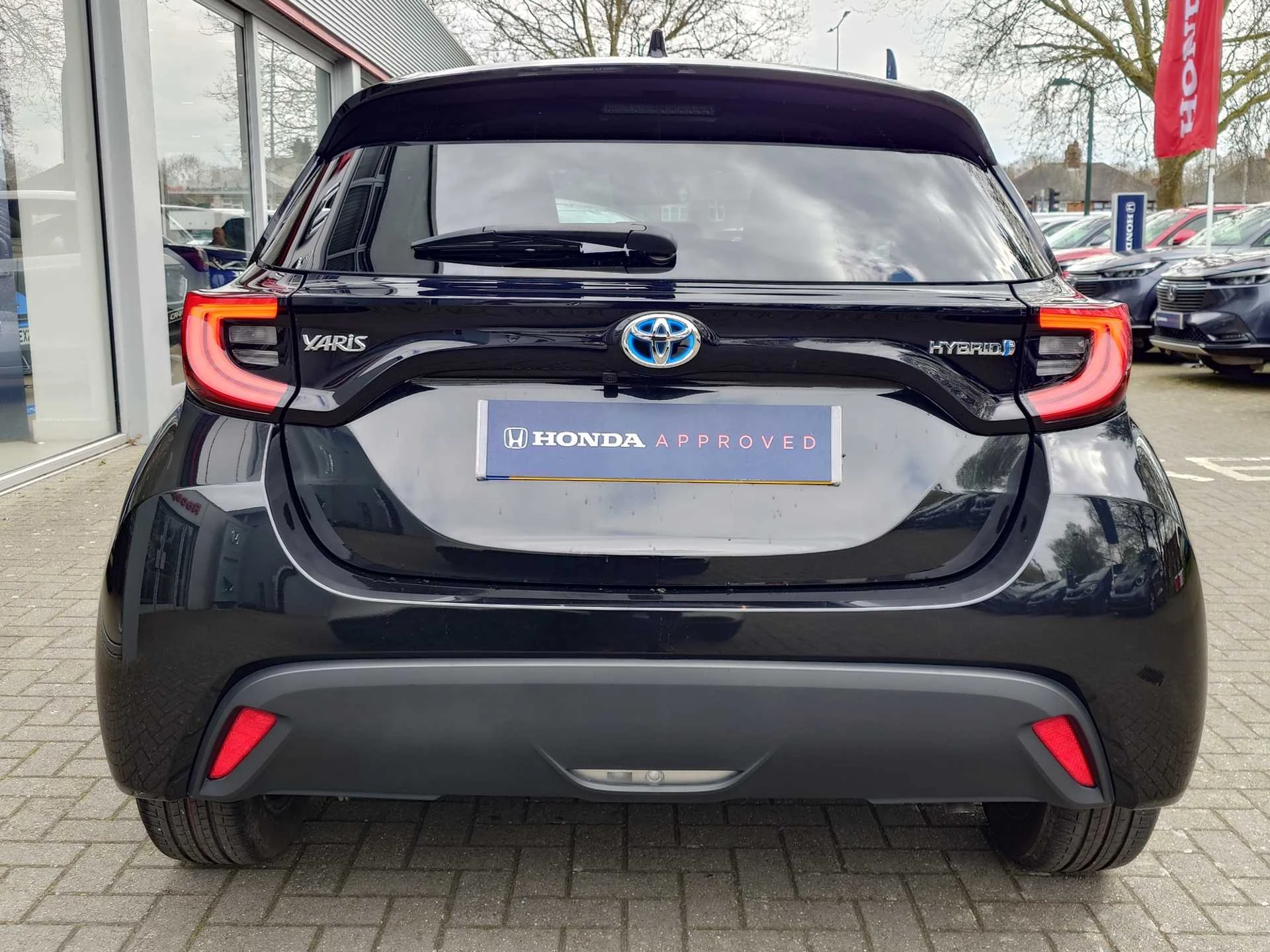 Vehicle image 7