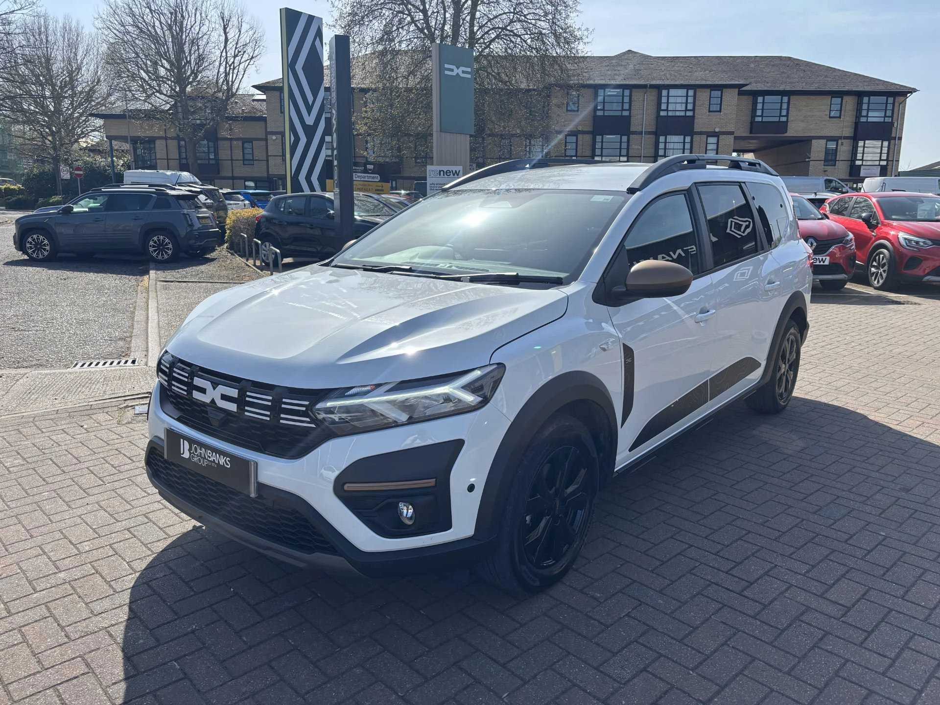 Vehicle image 7