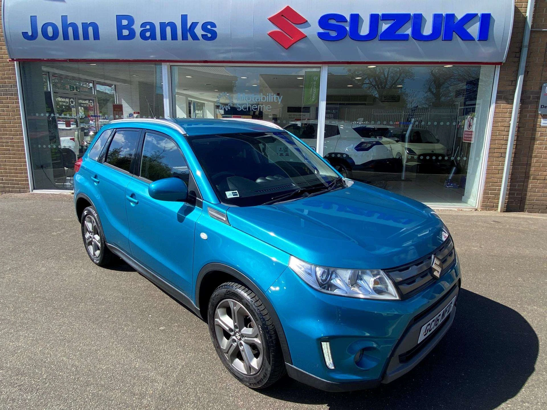 Vehicle image 3