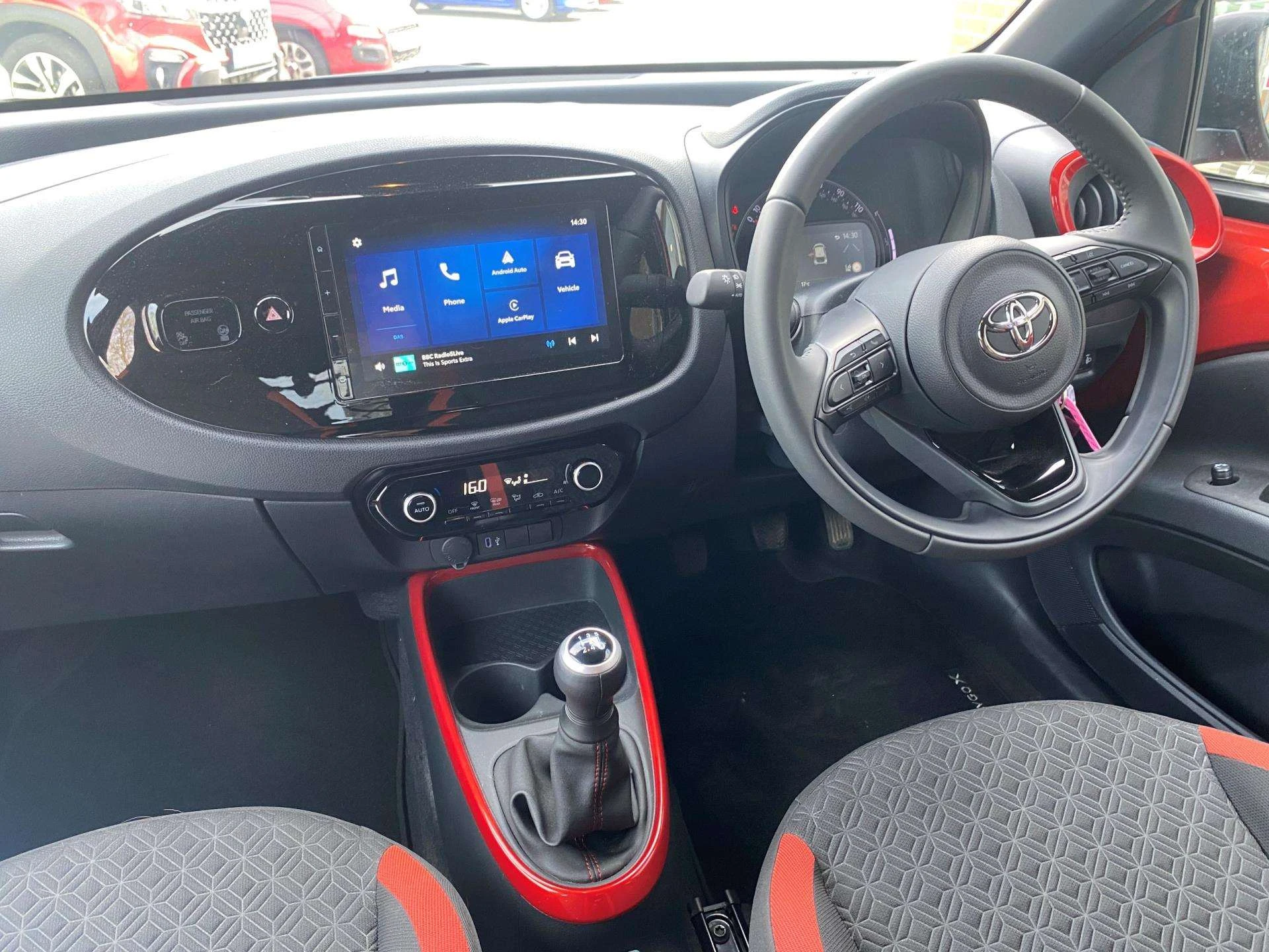 Vehicle image 5