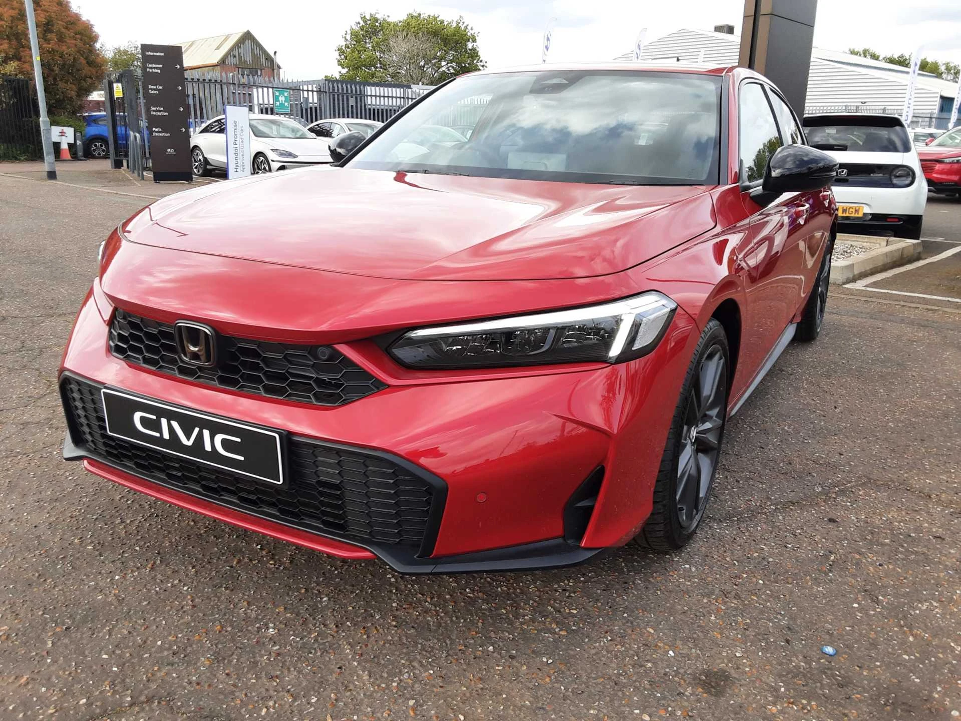 Vehicle image 5
