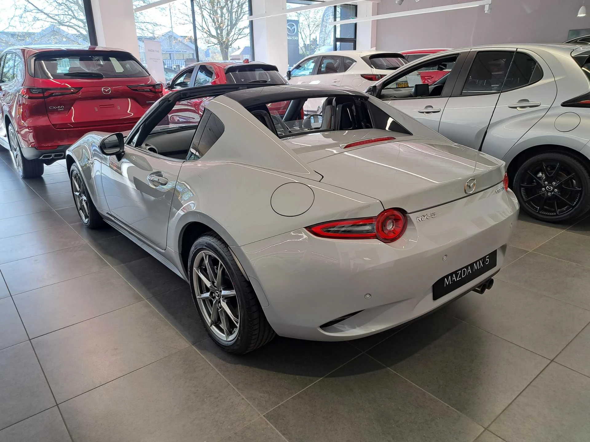 Vehicle image 4