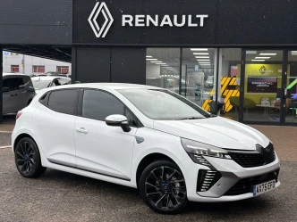 Renault Clio Listing Image