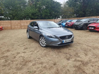 Volvo V40 Listing Image