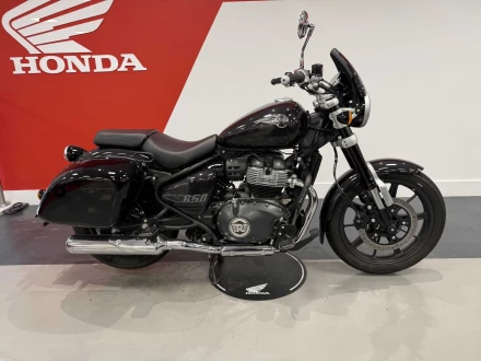 Royal Enfield Super Meteor 650 Listing Image