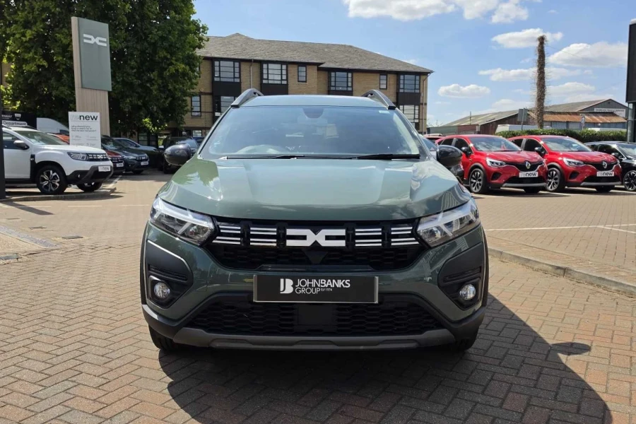 Vehicle Image - 1