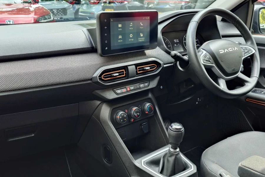 Vehicle Image - 1