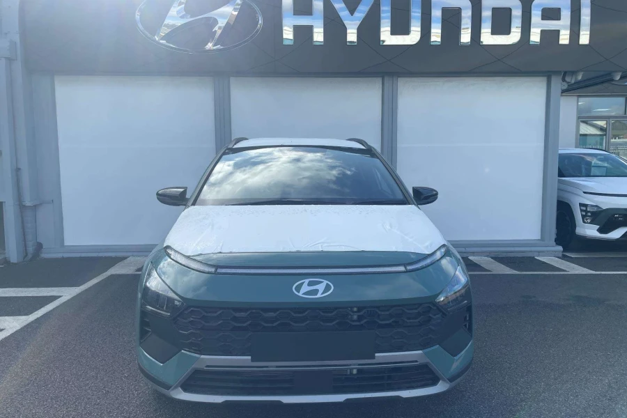 Vehicle Image - 3