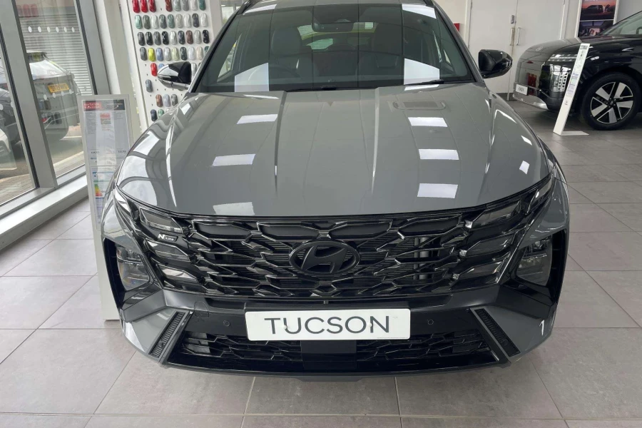 Vehicle Image - 1
