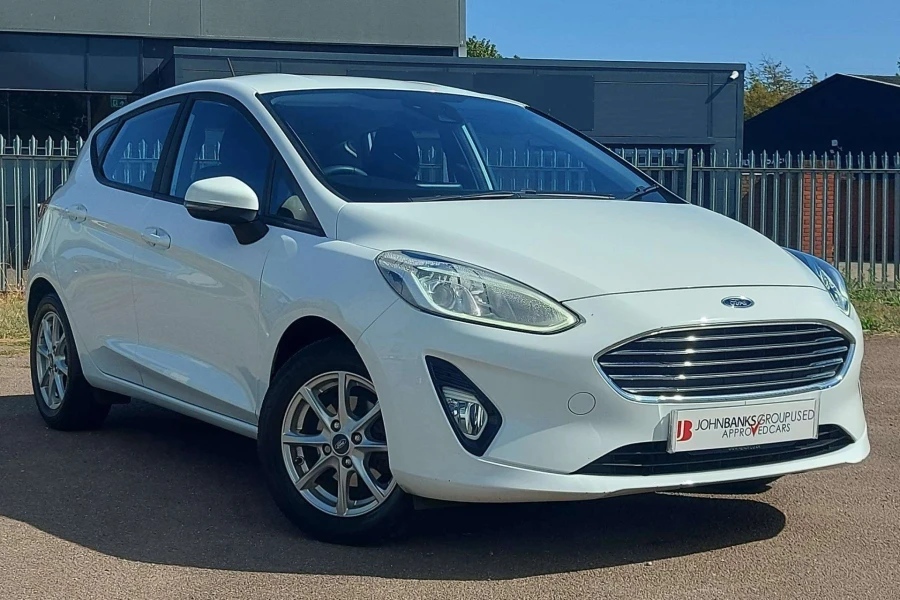 Vehicle Image - 0
