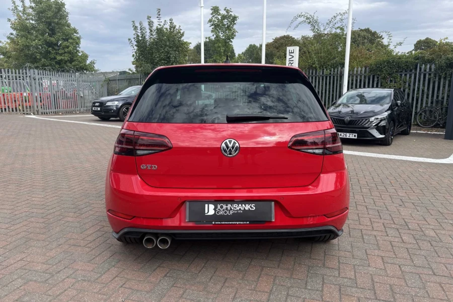 Vehicle Image - 2