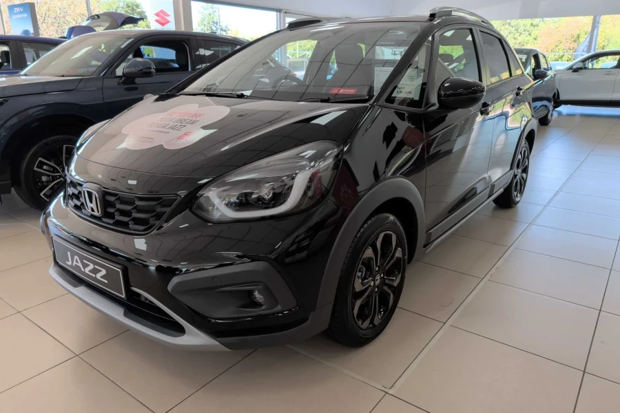Vehicle Image - 2