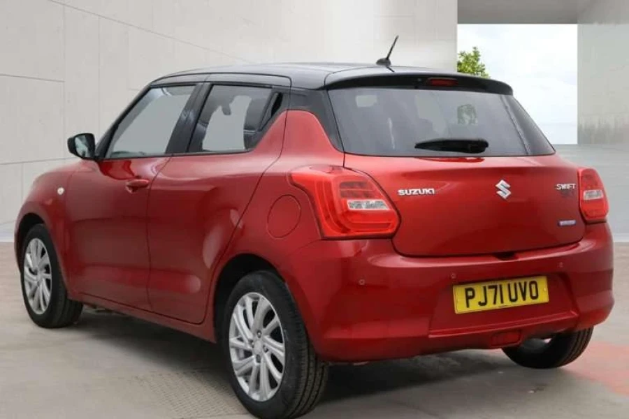 Vehicle Image - 2