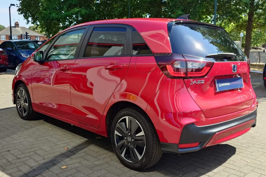 Vehicle Image - 2
