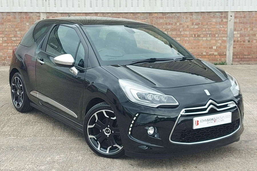 Vehicle Image - 3