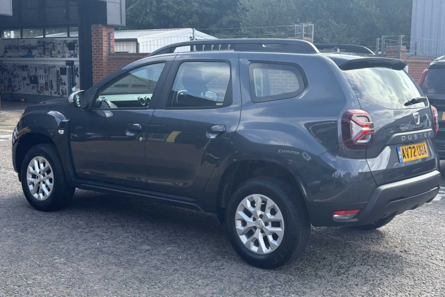 Vehicle Image - 2