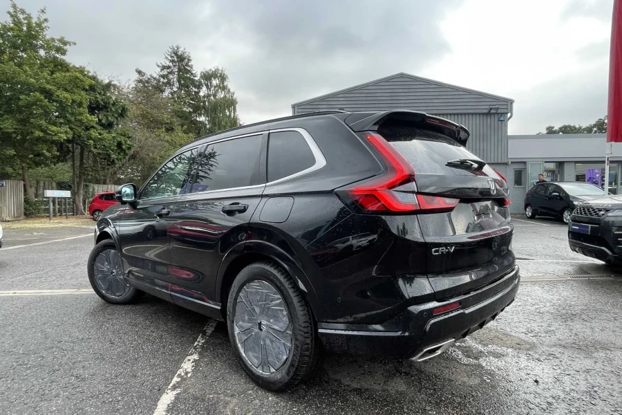 Vehicle Image - 2