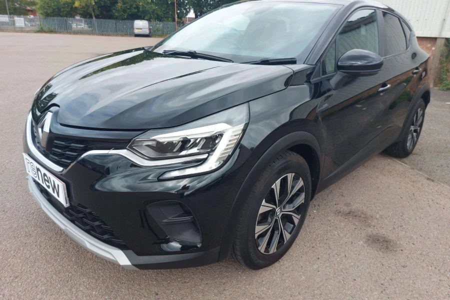 Vehicle Image - 2