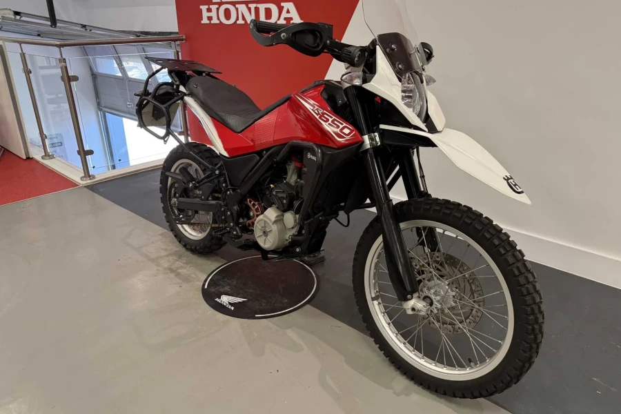 Vehicle Image - 1