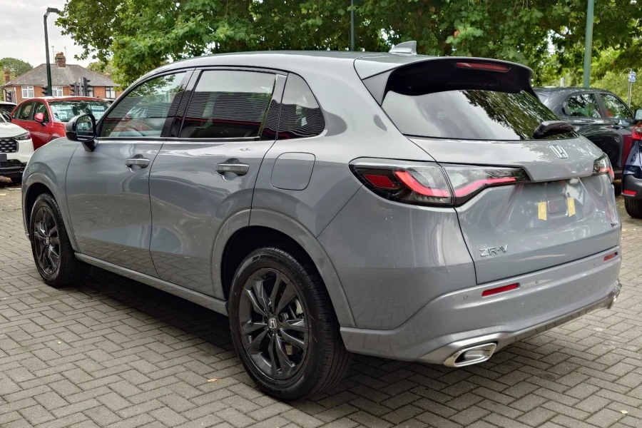 Vehicle Image - 2